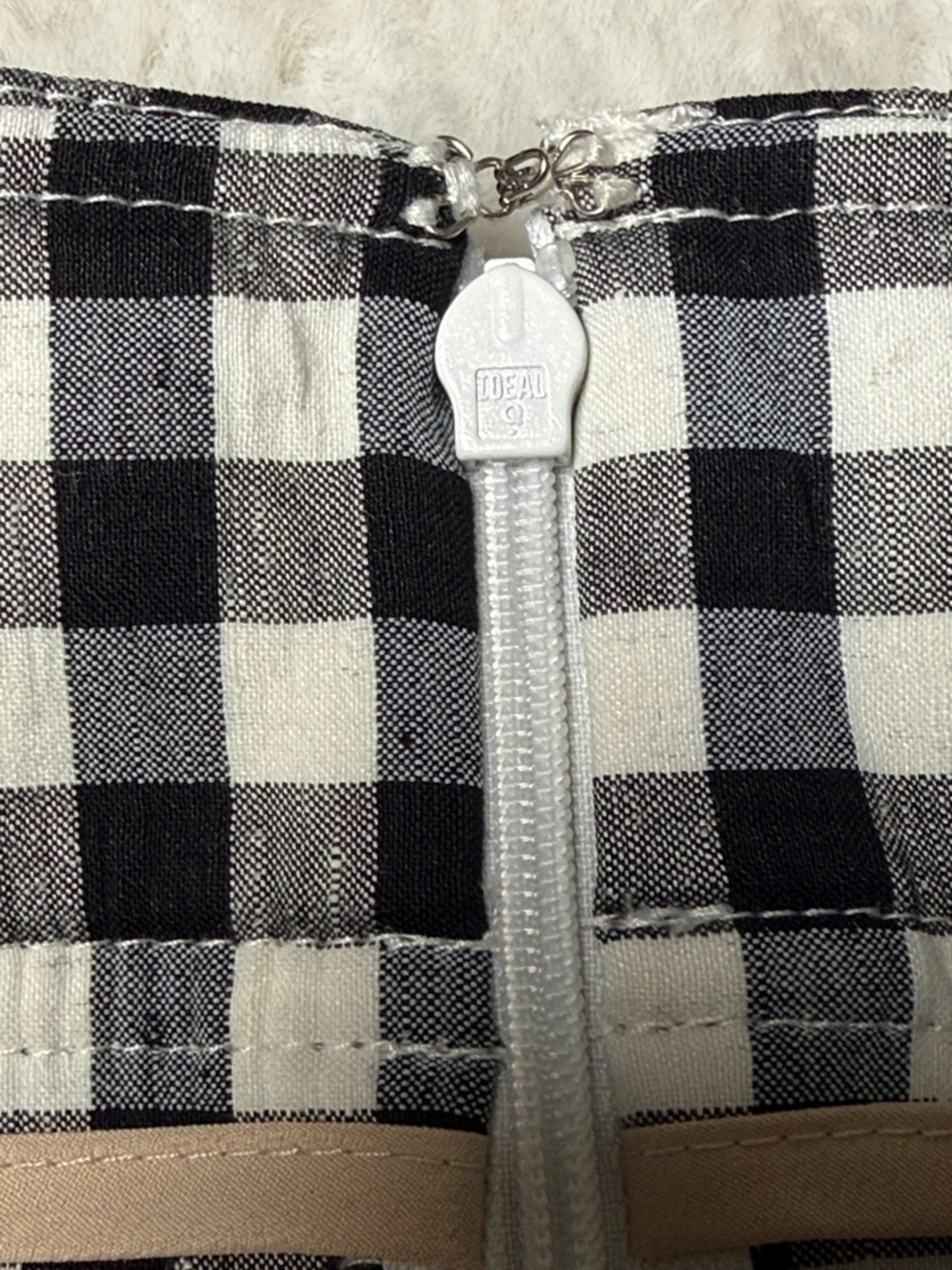 J Crew No 2 Linen Stretch Gingham Check Pencil Skirt 6 Black White Classic NEW - Picture 15 of 17